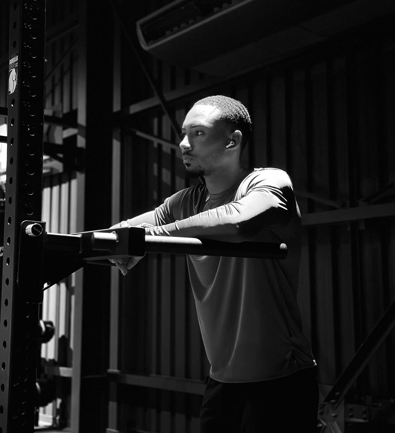 Portrait de Jordan Puard en salle de sport